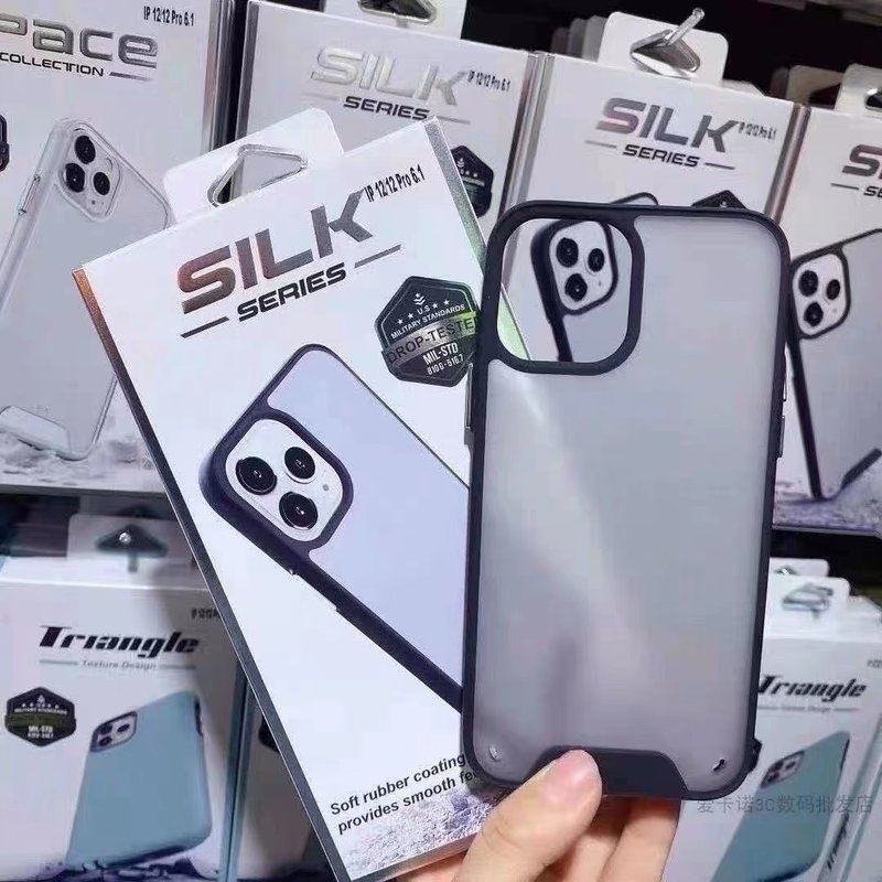 Funda Silk Collection para iPhone 13 Pro Max 6.7